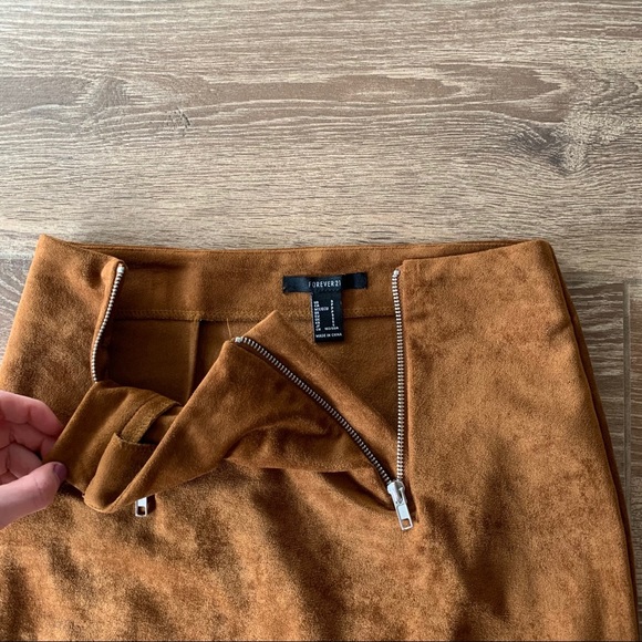 🔥 Suede Mini Skirt - Picture 5 of 5